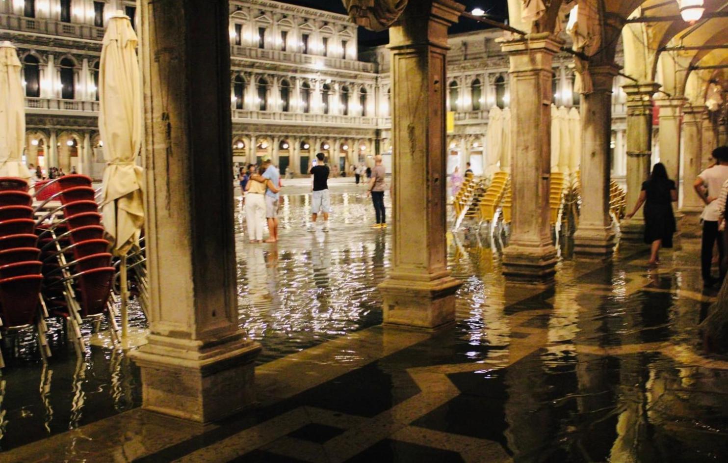 Multiproprieta Venezia Veneza Exterior foto